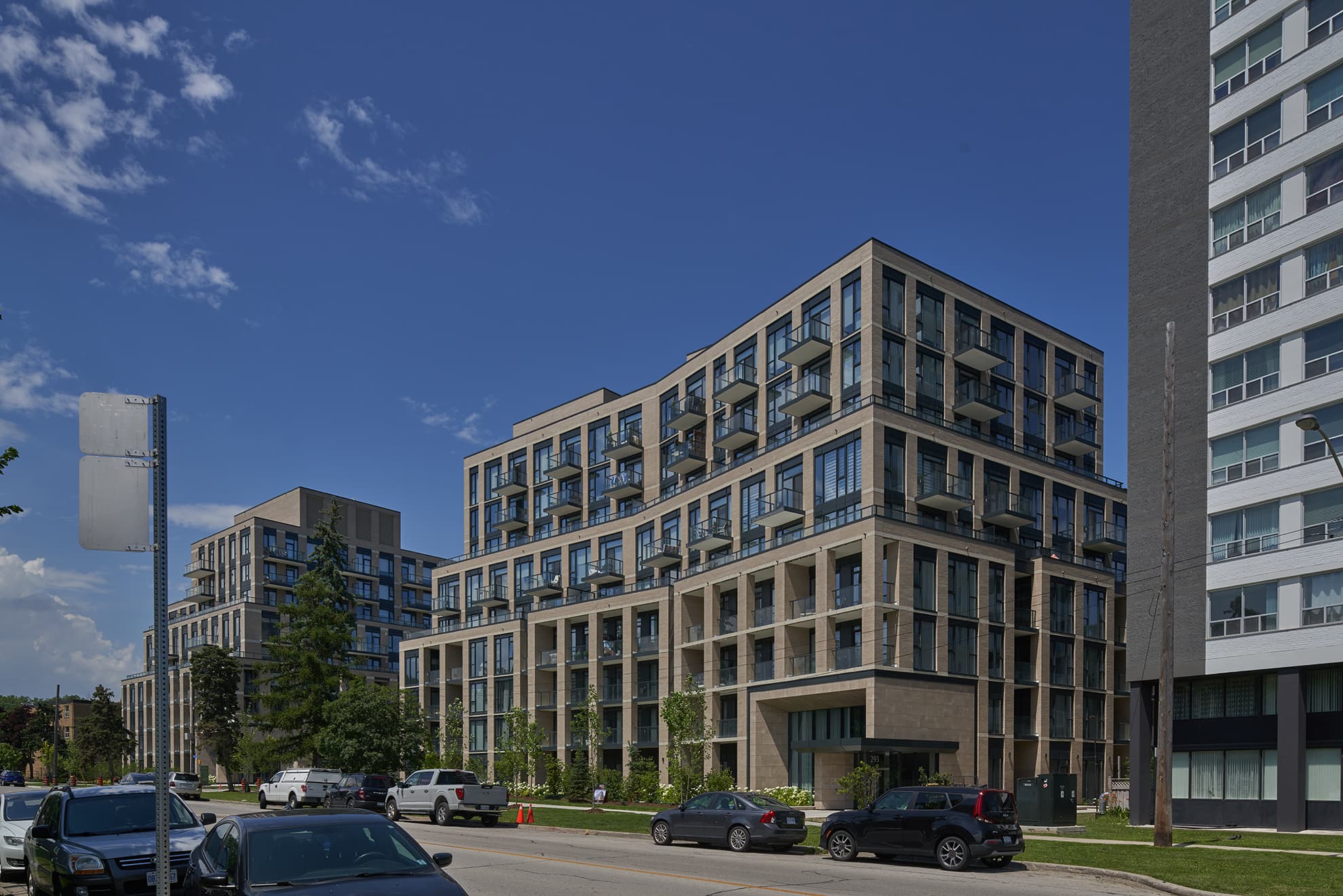 Street-level view of 293 The Kingsway project